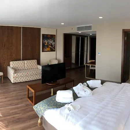 Sarar Kizilcikli Hotel